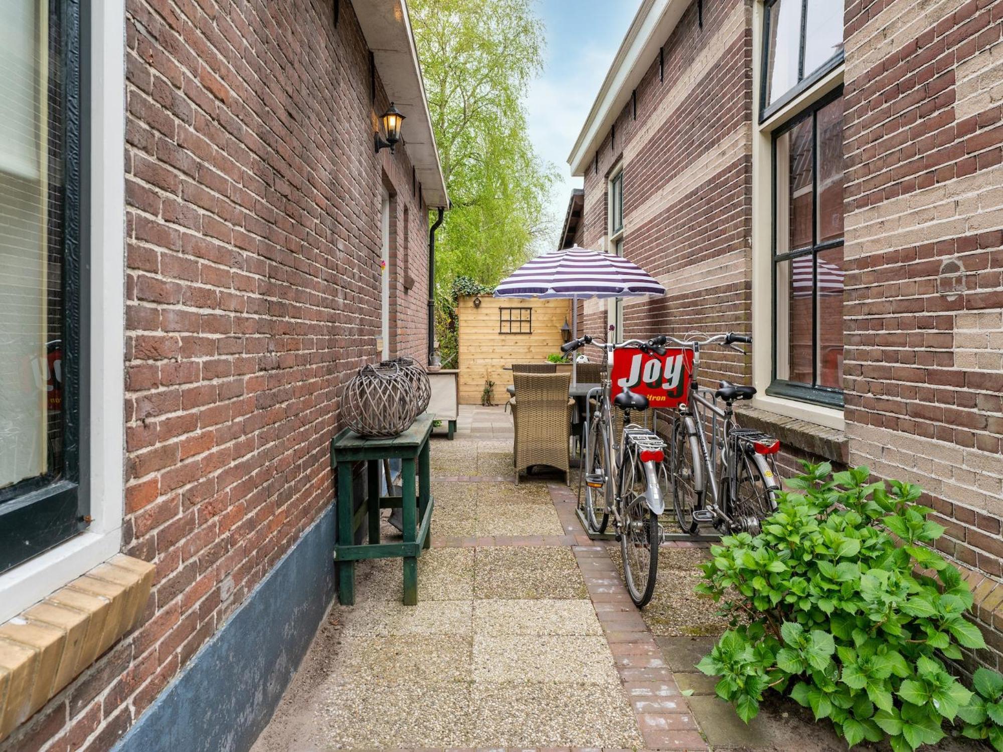 Lodge In Giethoorn With Breakfast Exterior foto