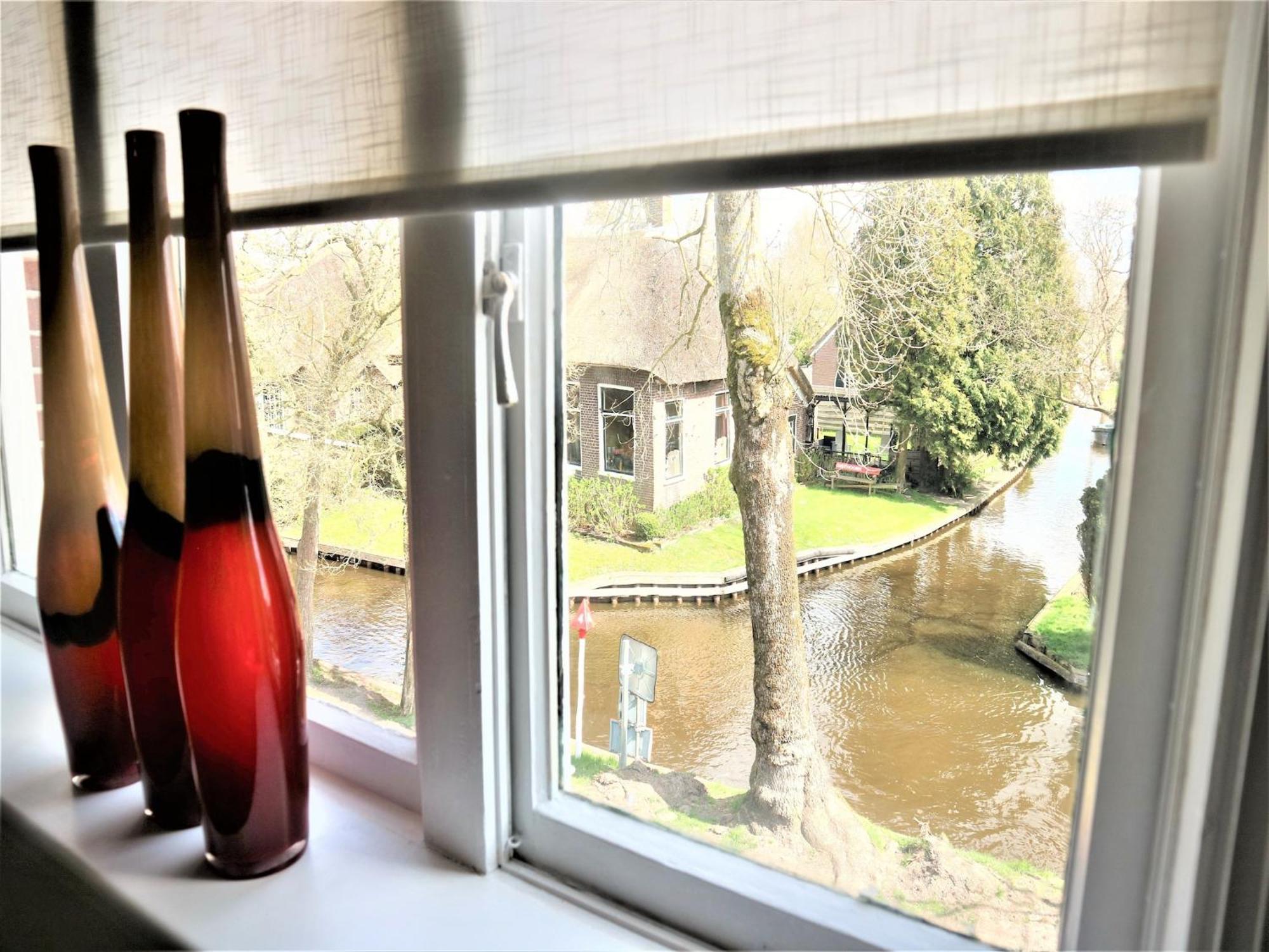 Lodge In Giethoorn With Breakfast Exterior foto