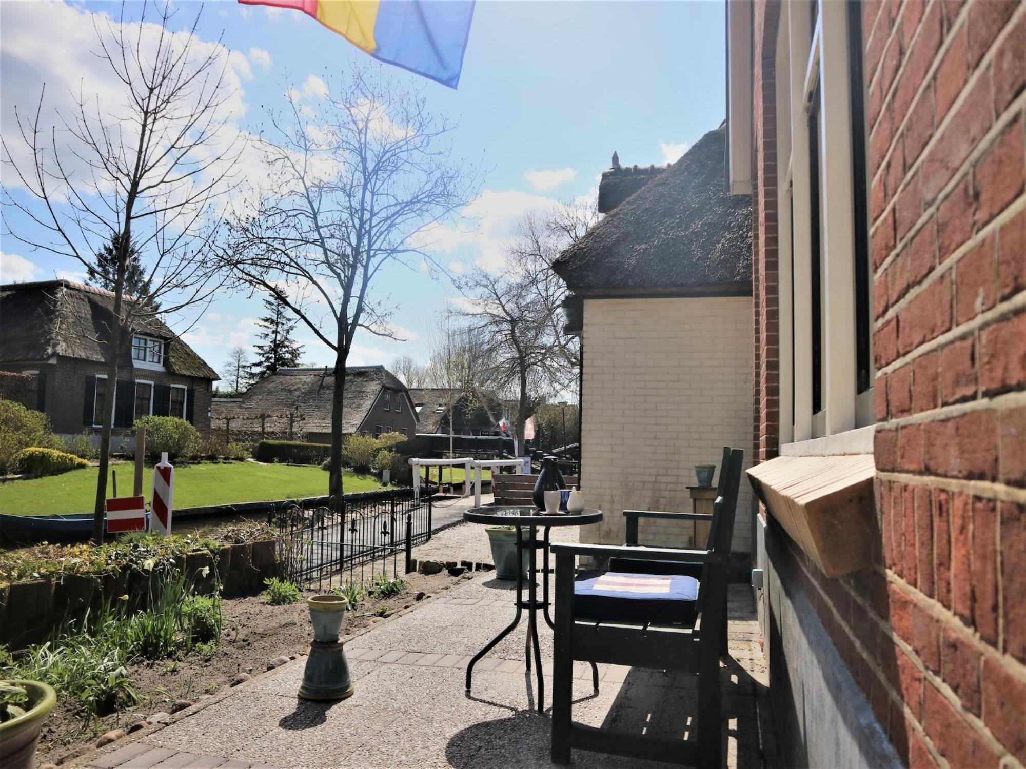 Lodge In Giethoorn With Breakfast Exterior foto