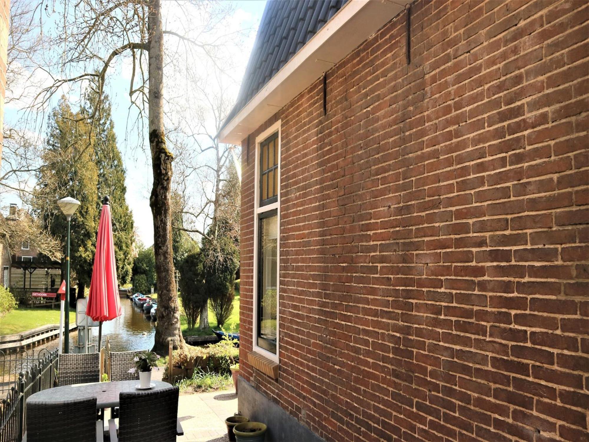 Lodge In Giethoorn With Breakfast Exterior foto