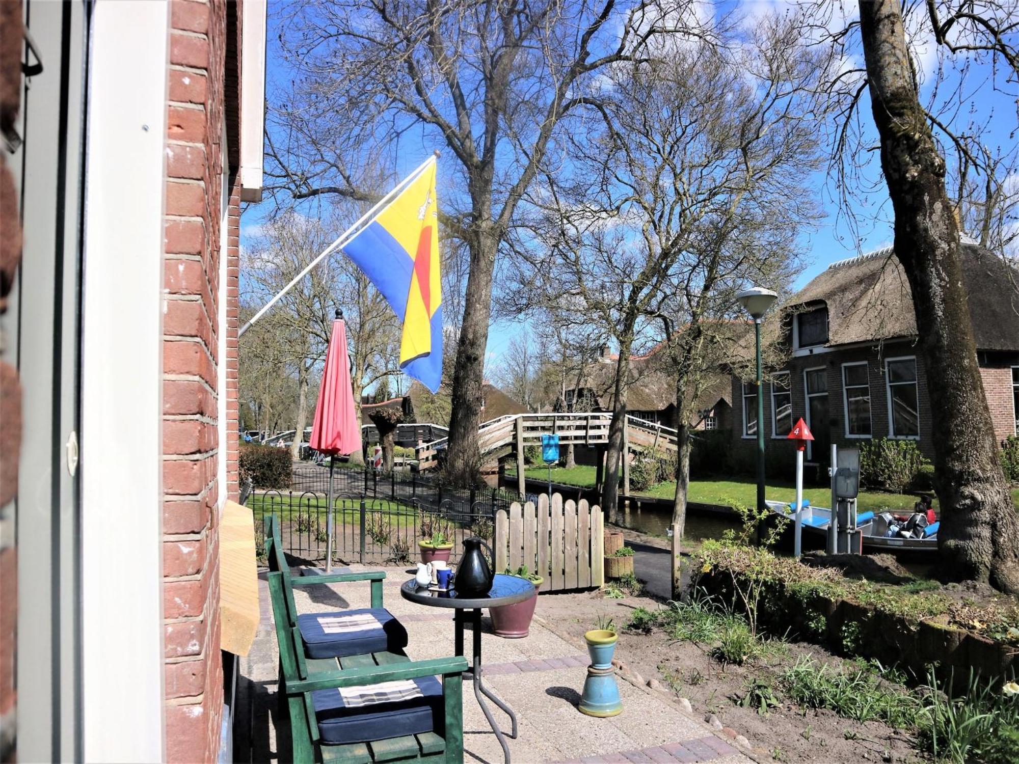 Lodge In Giethoorn With Breakfast Exterior foto
